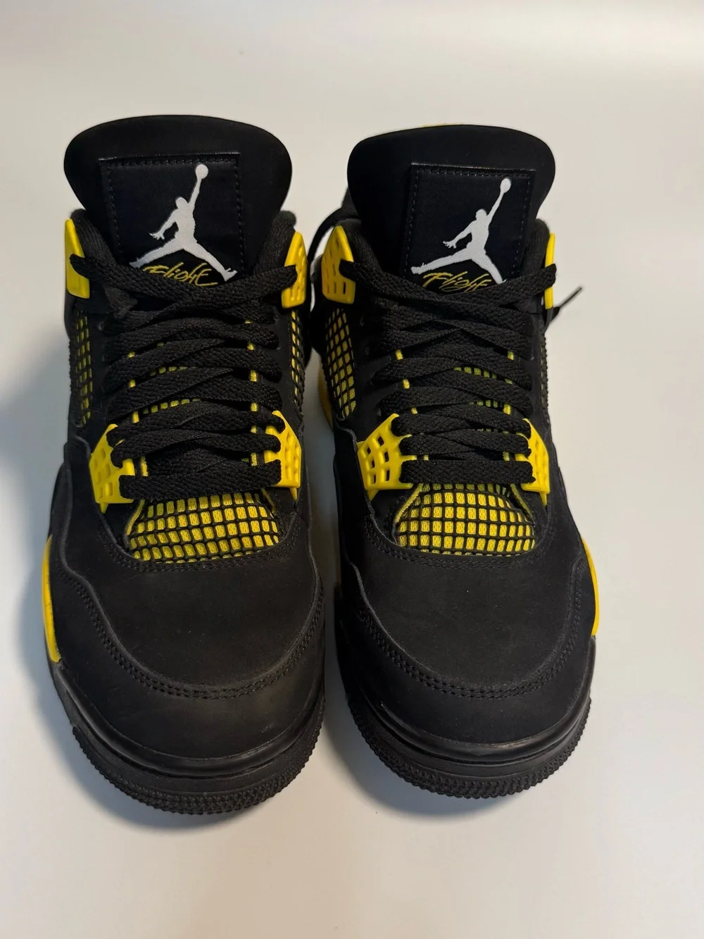 Size 8.5  - Air Jordan 4 Retro Mid Thunder Preowned (DH6927-017)